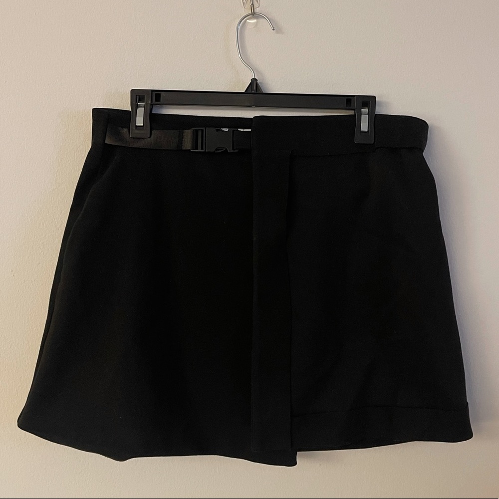 Zara Black buckle skirt